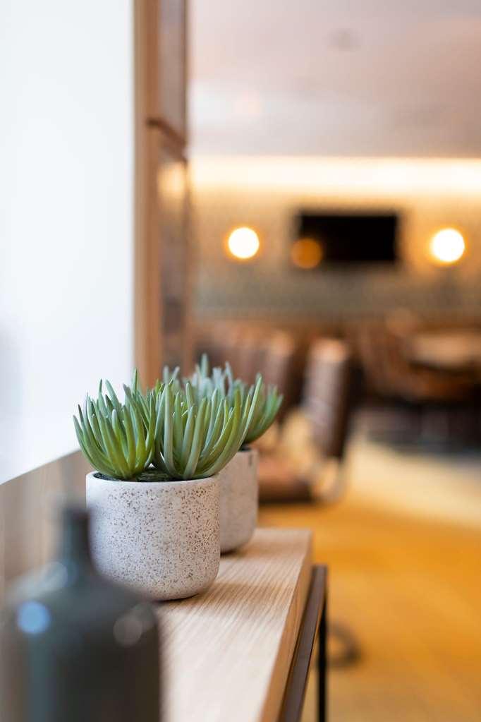 Aparthotel 37 Lodge Courbevoie Paris La Defense Restoran fotoğraf